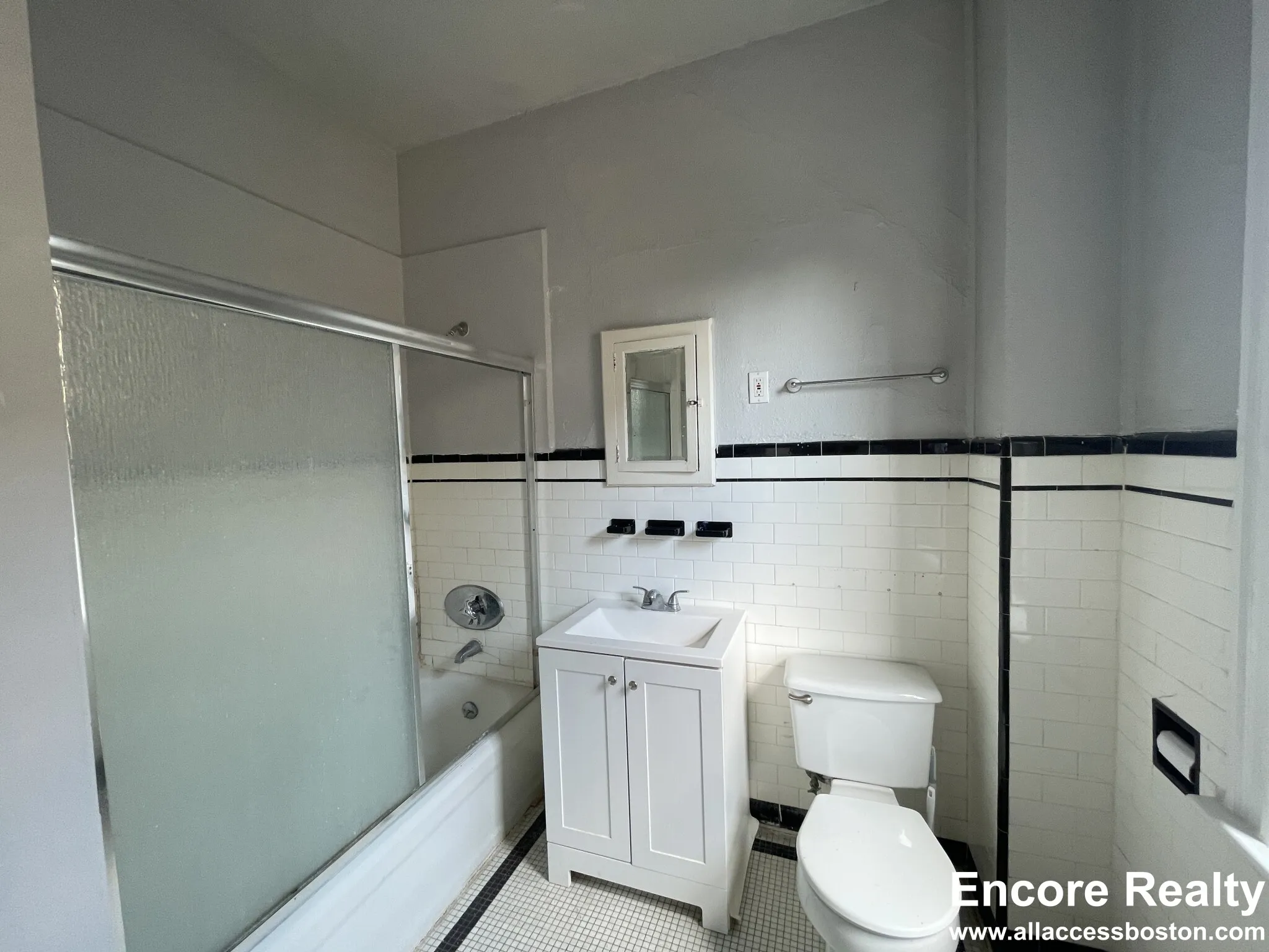 11 Park St, Coolidge Corner