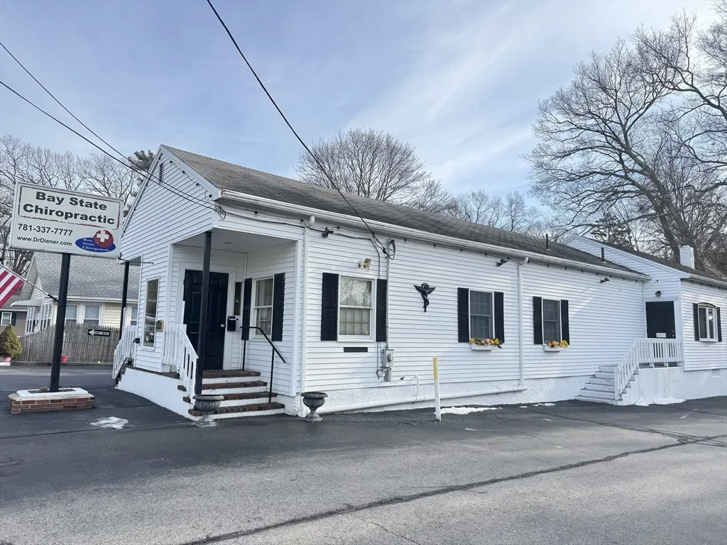 995 Washington St, Weymouth