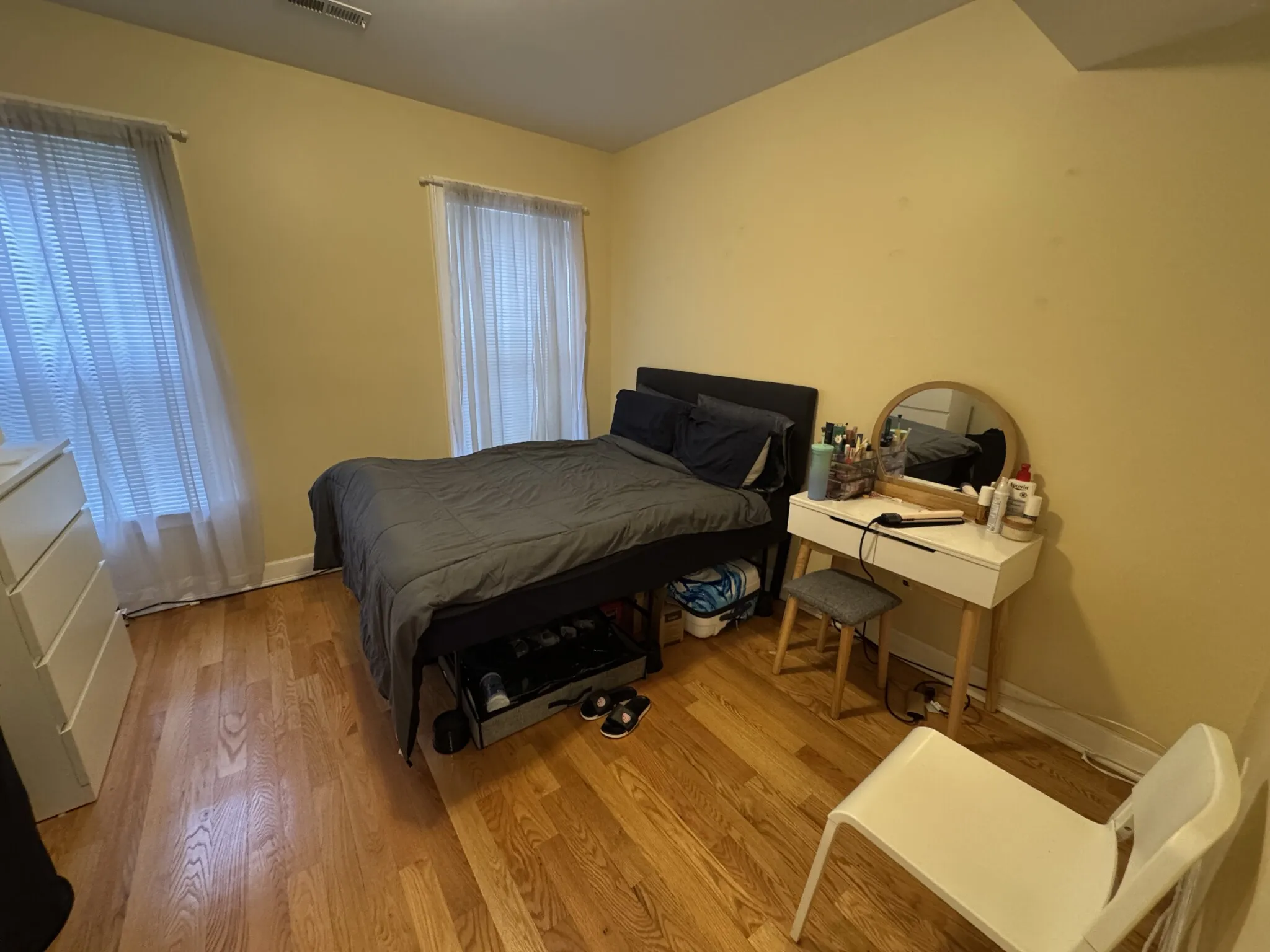 10 Jay St, Davis Square