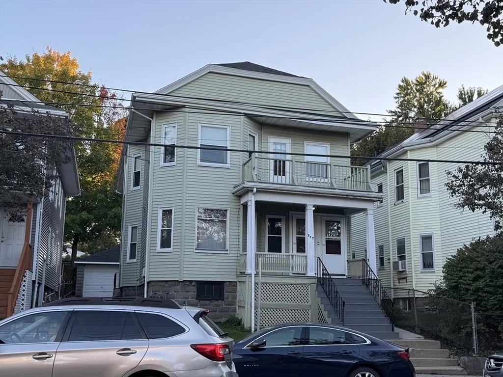 267 Boston Ave, Tufts University