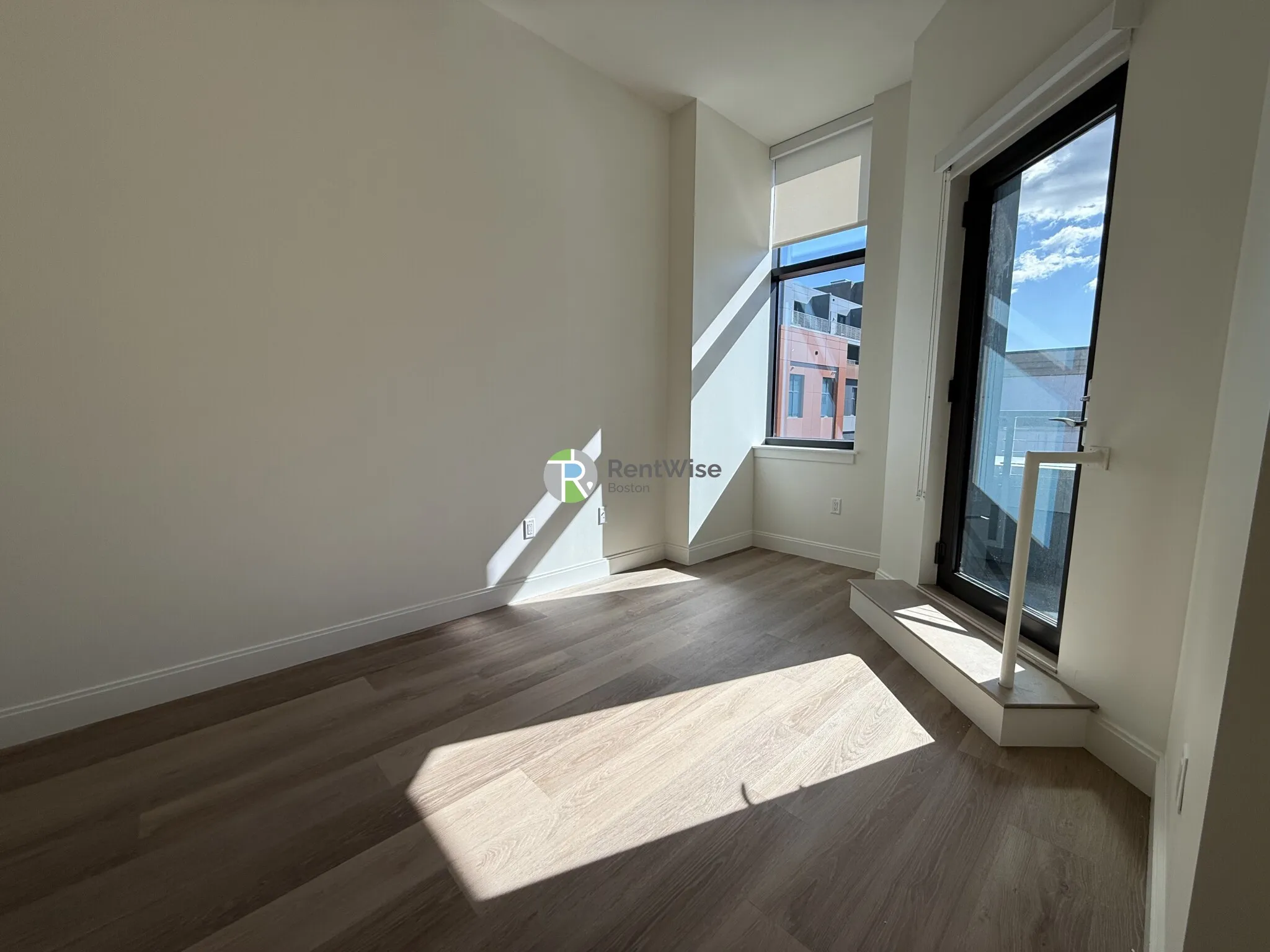 1079 Commonwealth Ave, Allston