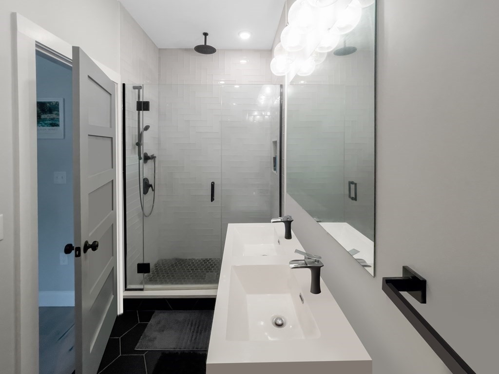 375 Hyde Park Ave, Boston