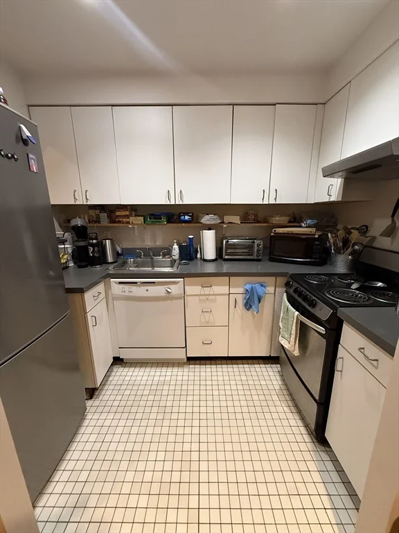 18-20 E Springfield St, South End