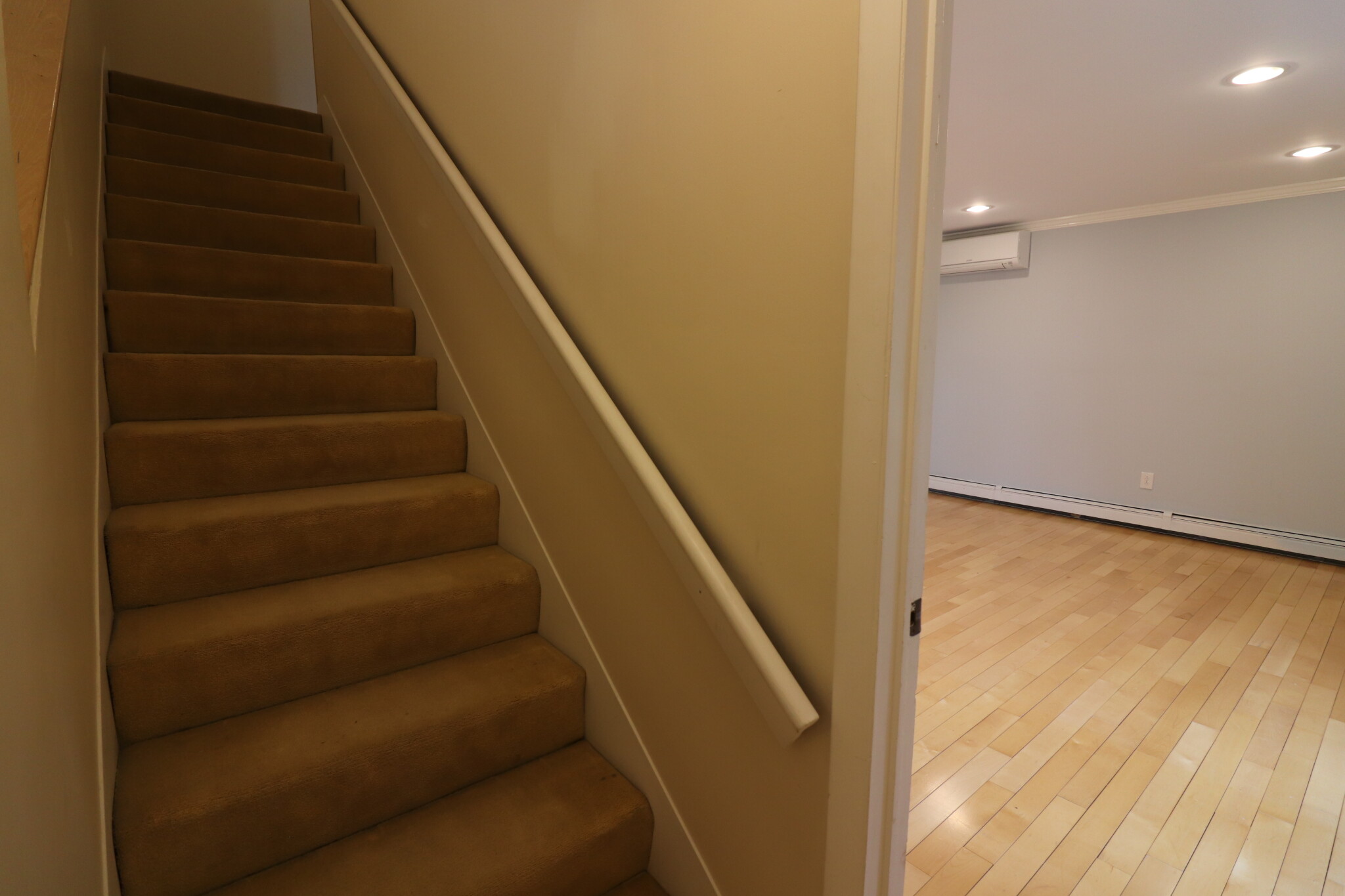 119 Whites Ave, Watertown