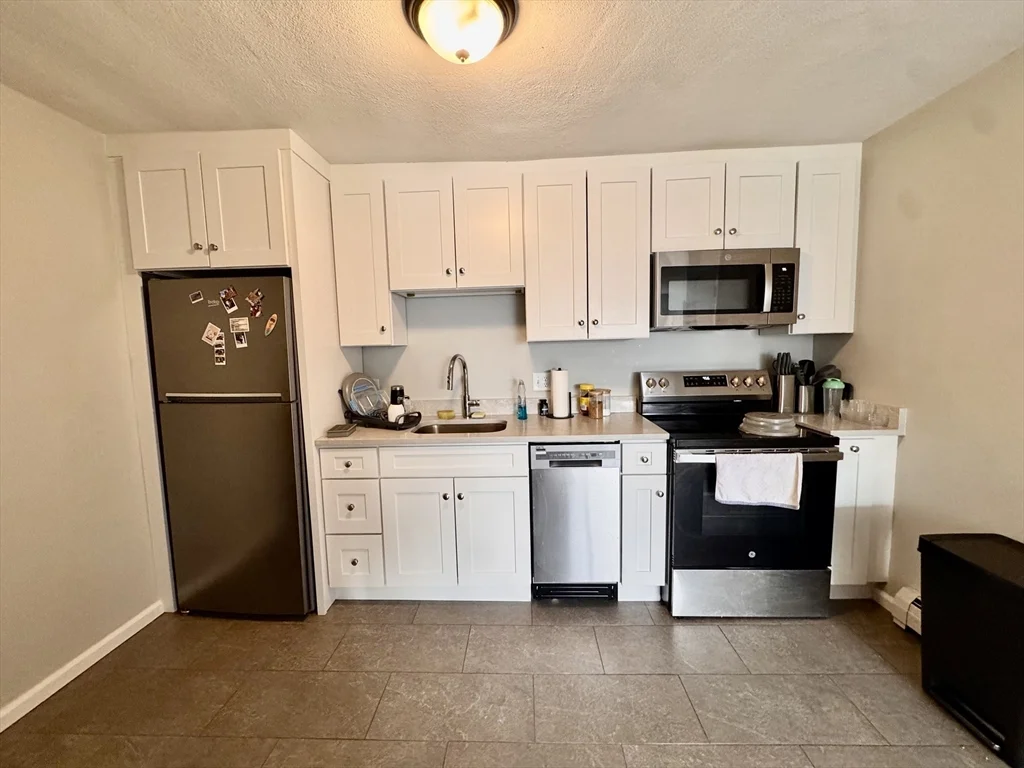 97 Spring St, West Roxbury
