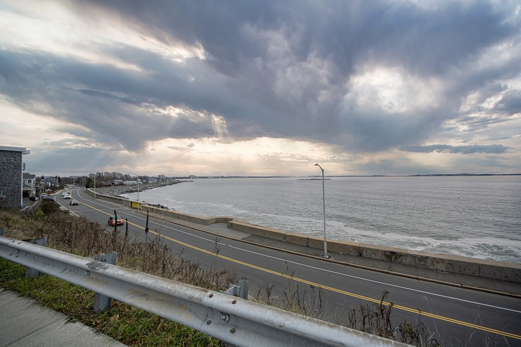 228 Bellingham Ave, Revere