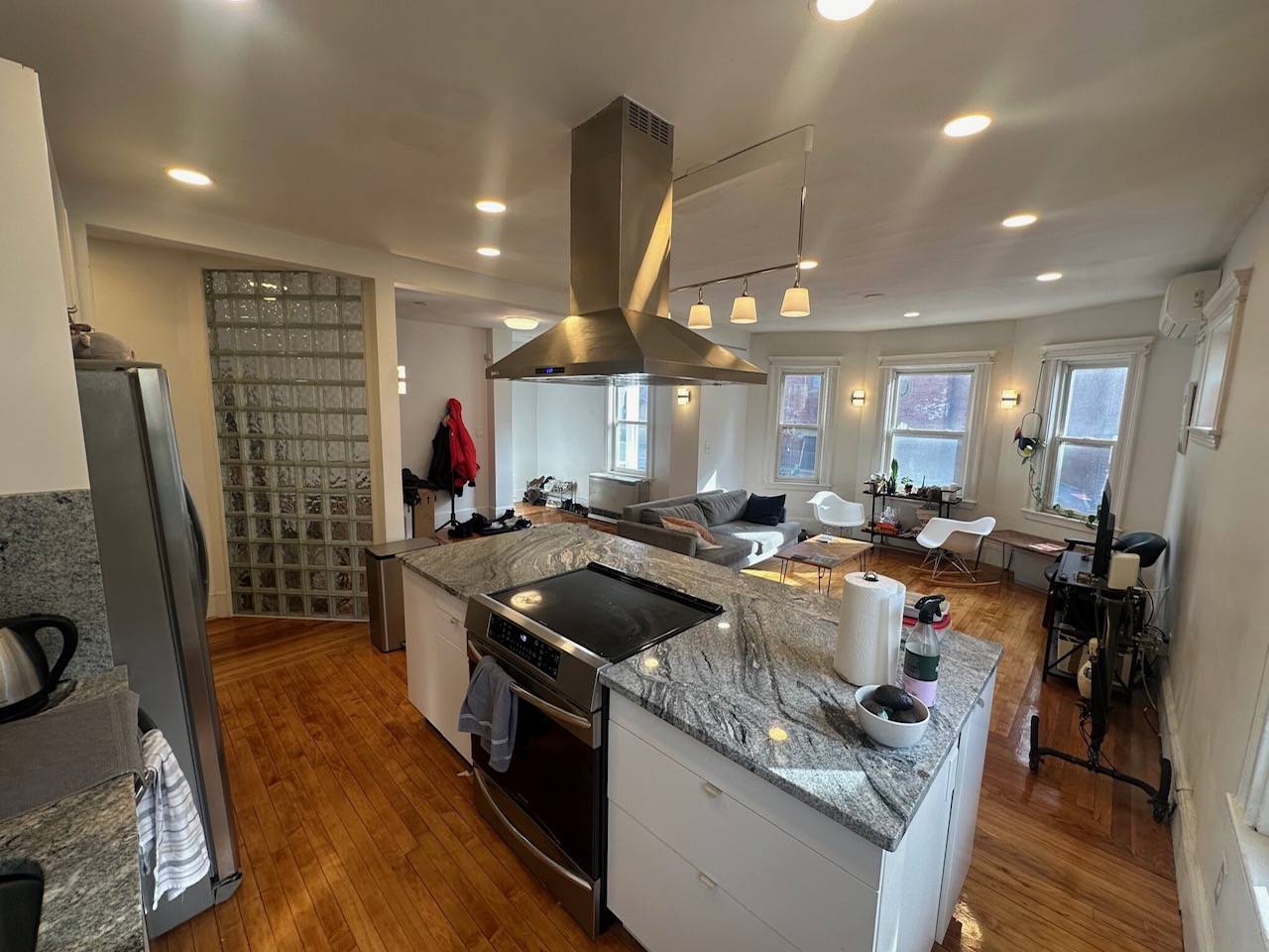 229 Harvard St, The Port