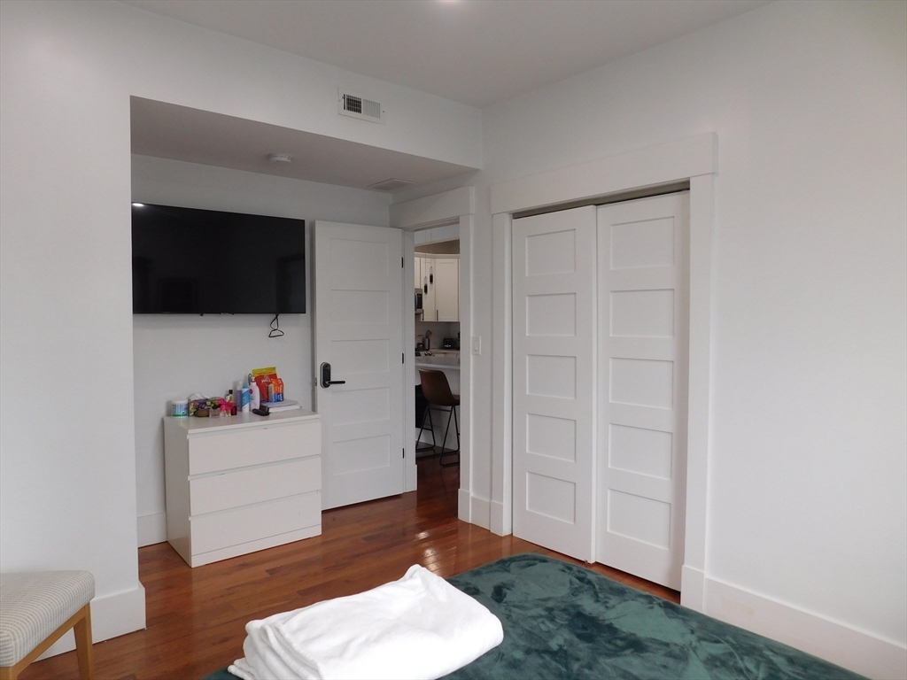 783 Washington St, Dorchester