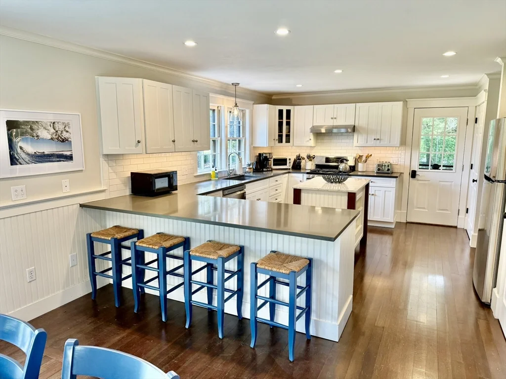 1A Pochick Ave, Nantucket