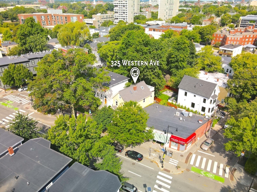 325 Western Ave, Riverside