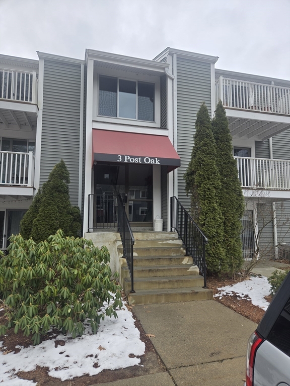 3 Post Oak Ln, Natick