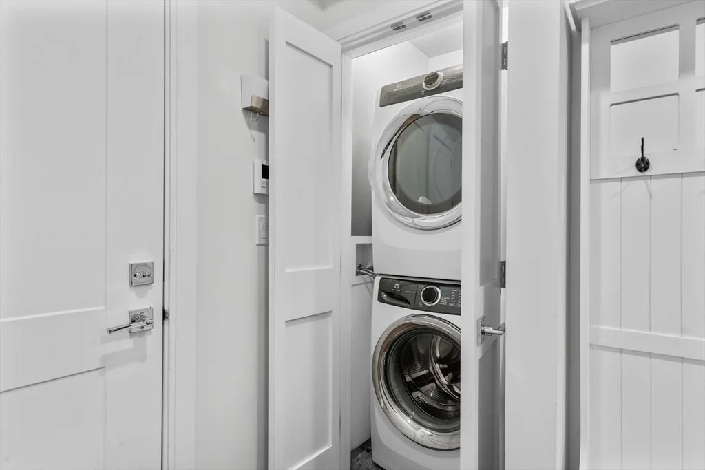 10-14 Sydney St, Dorchester