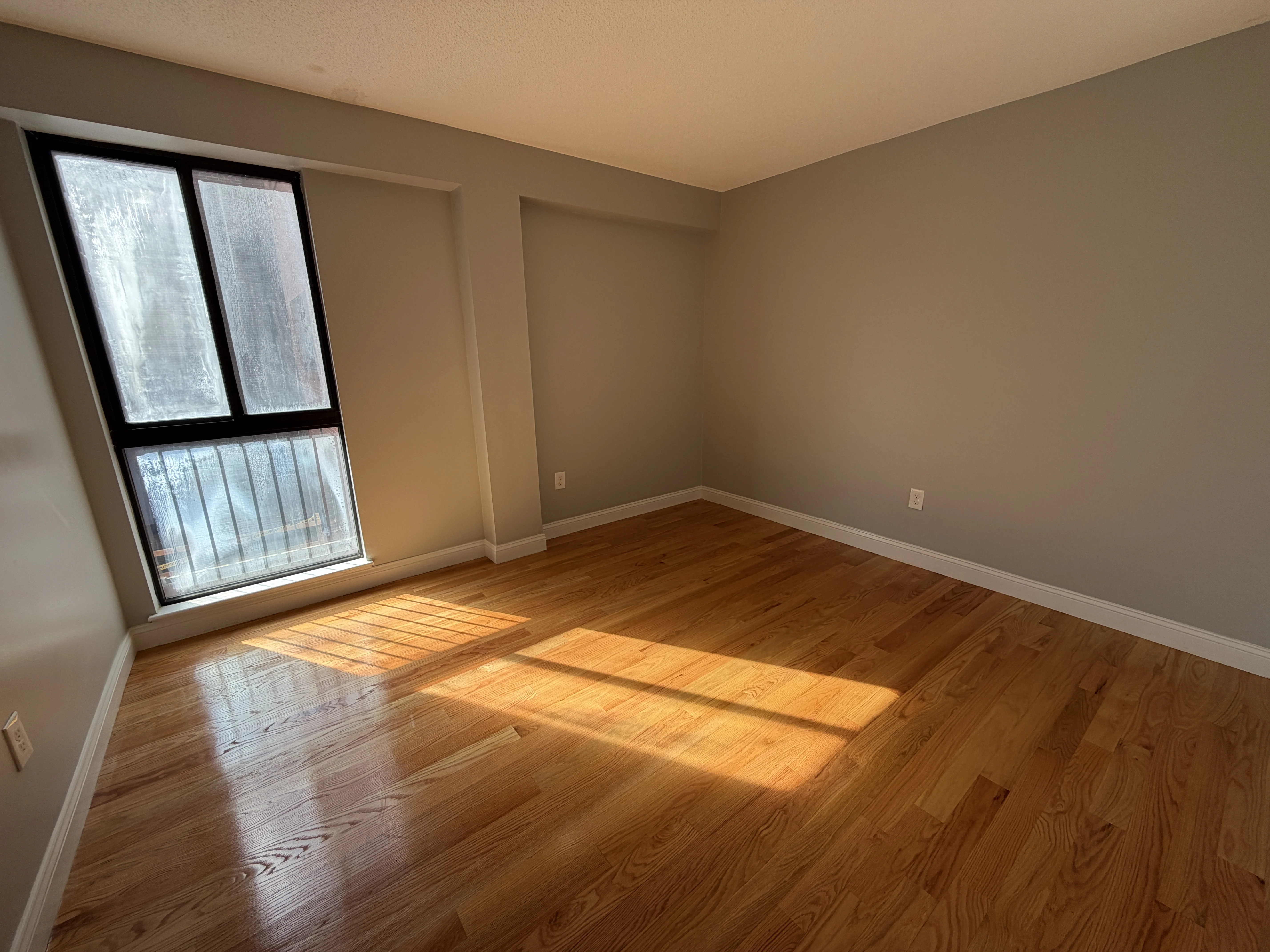 1850 Beacon St, Brookline