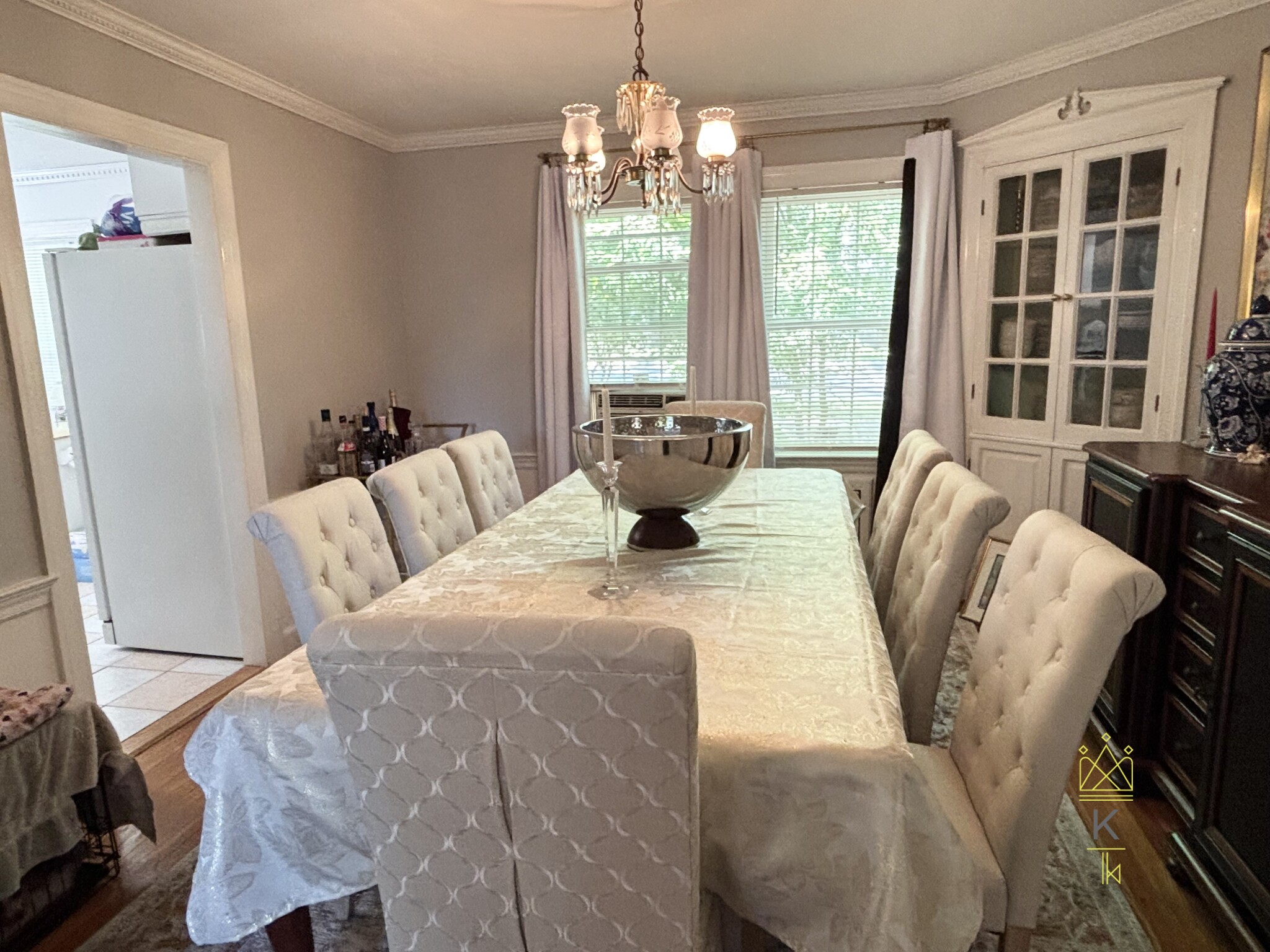 52 Hollywood Rd, West Roxbury