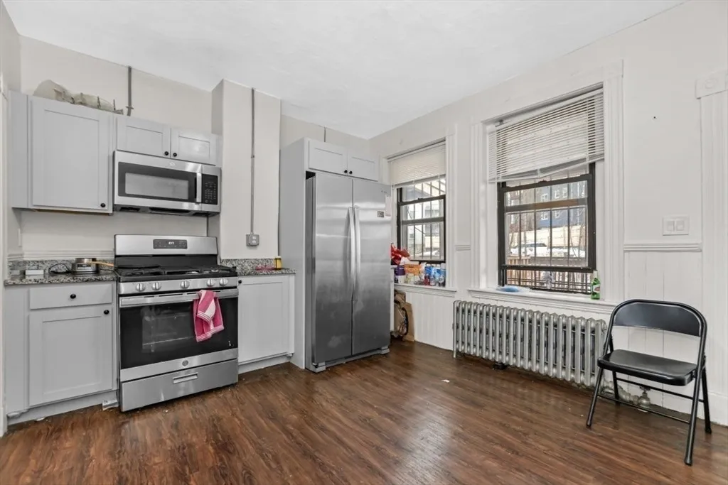 868 Huntington Ave, Mission Hill