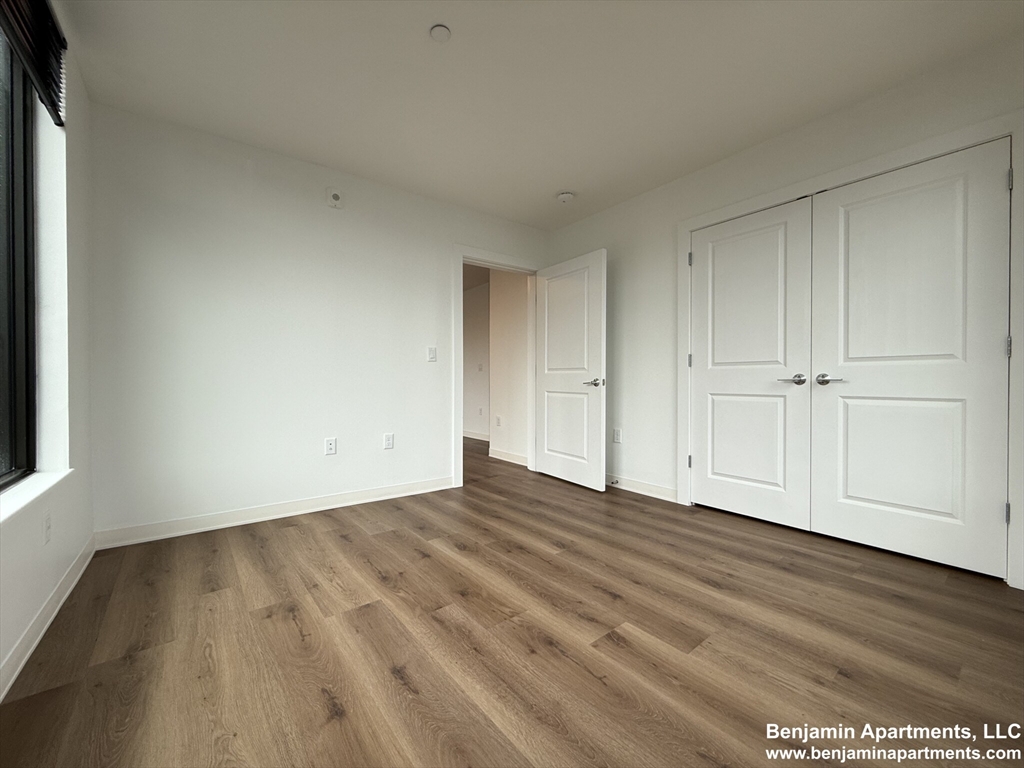 89 Brighton Ave, Allston