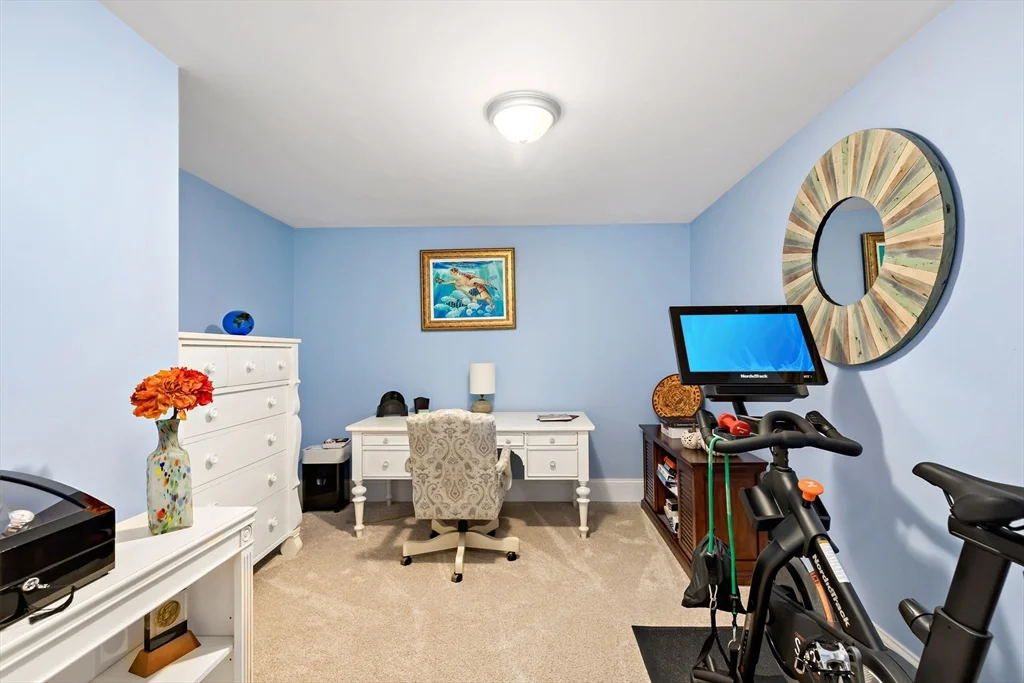 24 Ships View Ter, Buzzards Bay