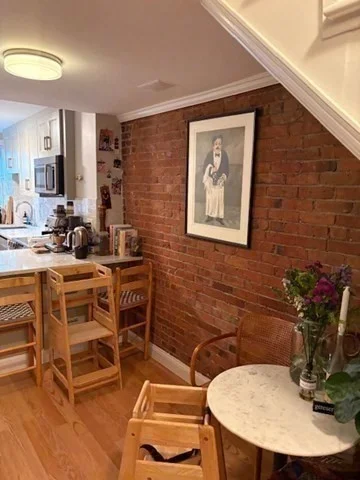 232 Commonwealth, Back Bay