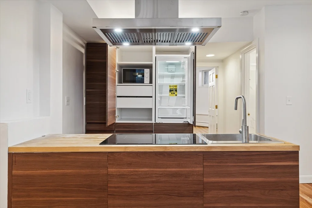 432 Marlborough, Back Bay