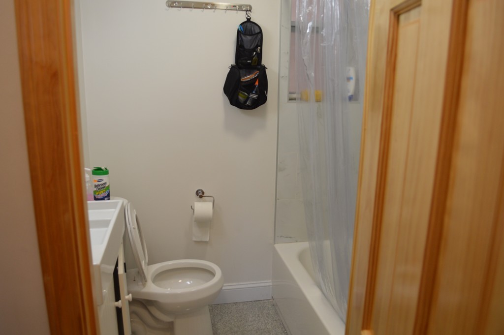 20 Winthrop St, Roxbury