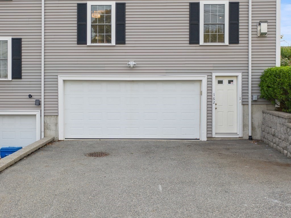 162 Massasoit, Waltham