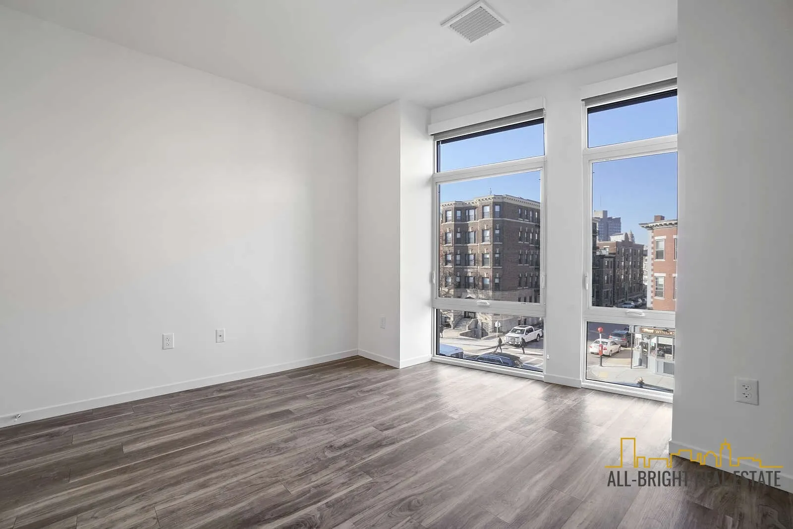 839 Beacon St, Fenway