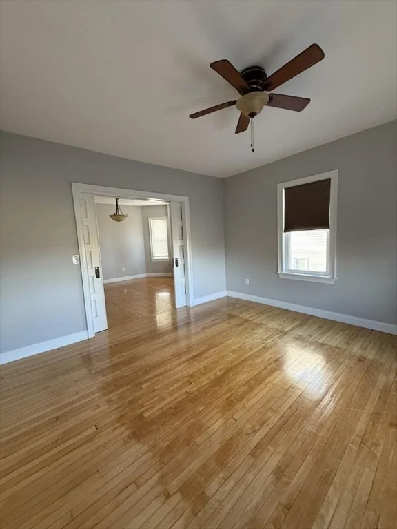 517 President, Fall River