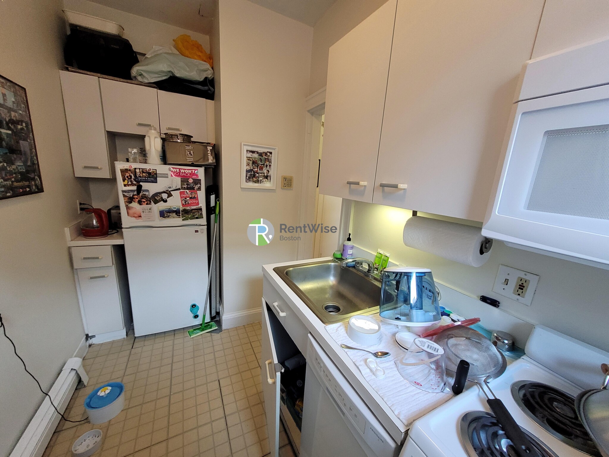 1677 Commonwealth Ave, Brighton