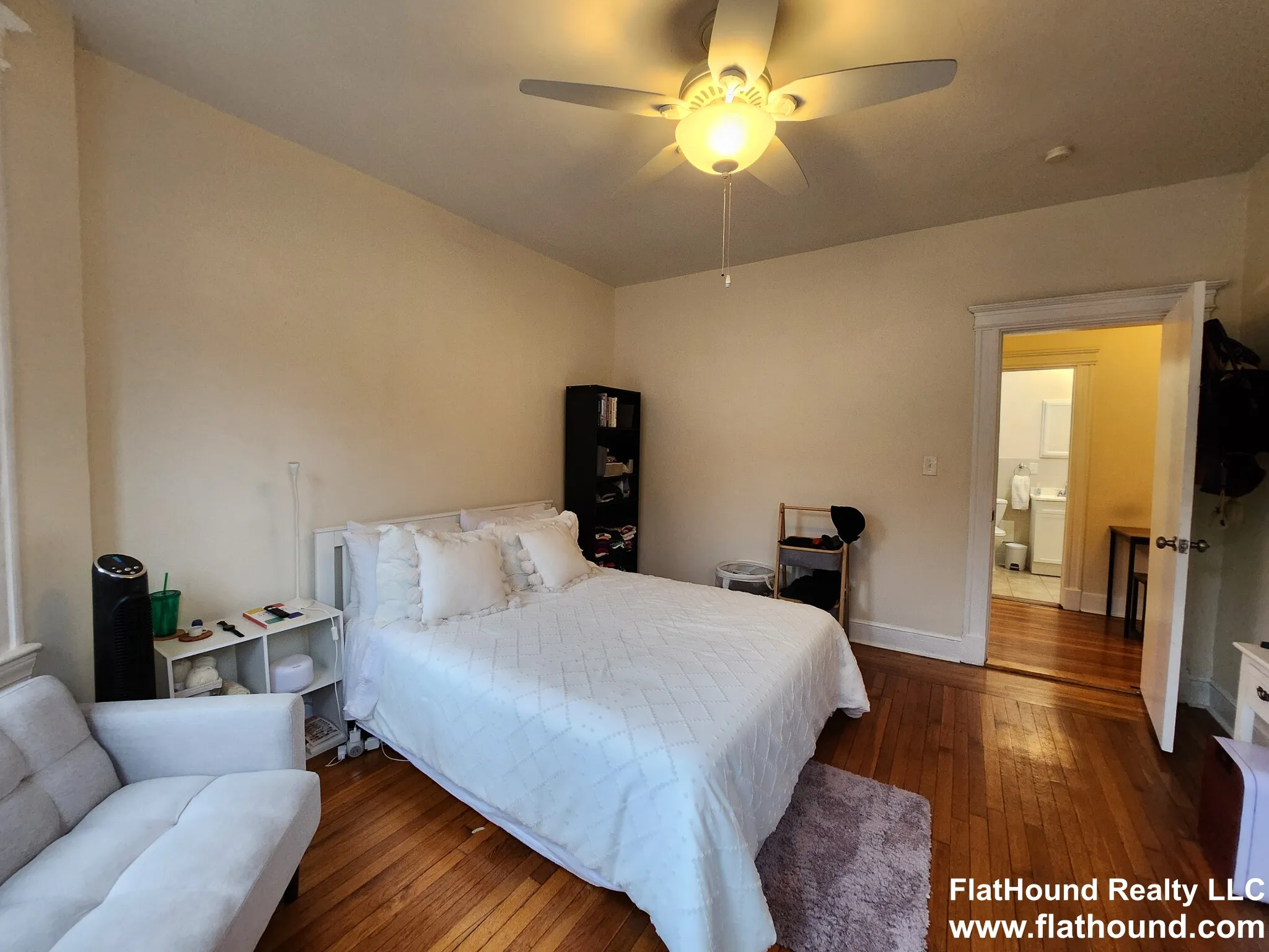 29 Queensberry St, Fenway