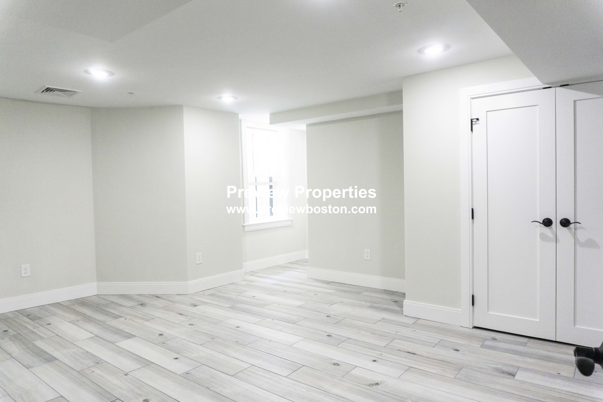 79 Linden St, Allston