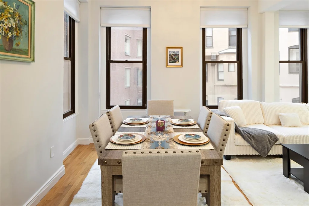 4 Charlesgate E, Back Bay