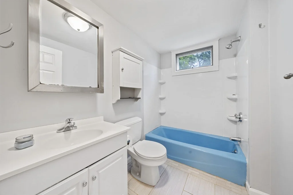 12 Rosemont Rd, North Weymouth