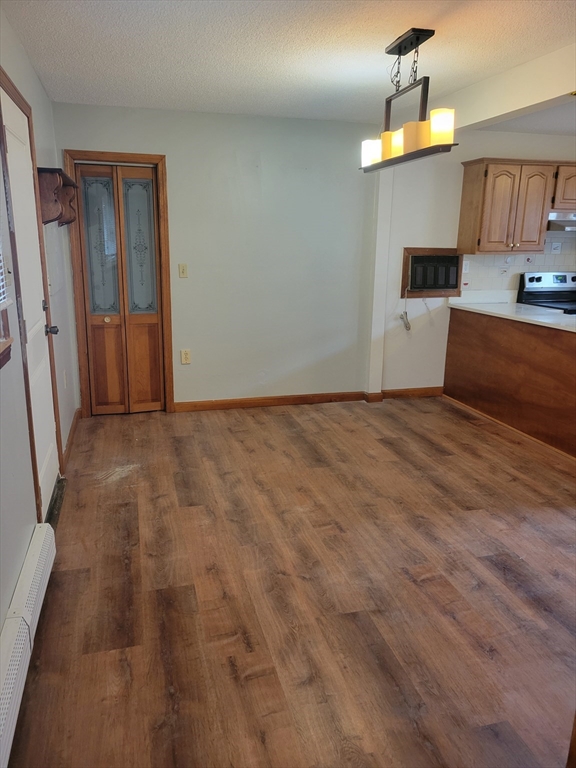 64 Summer St, Stoughton