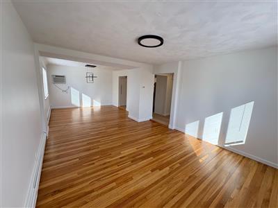 88 Cleveland Ave, Everett