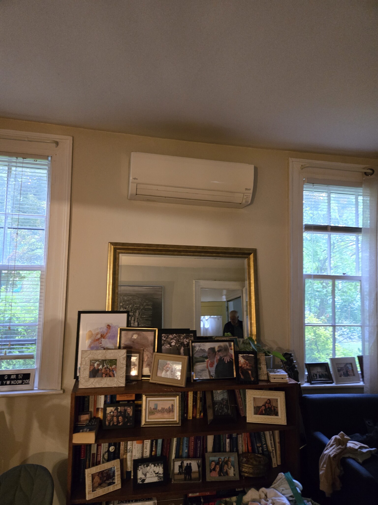 47 Clinton Pl, Newton Center