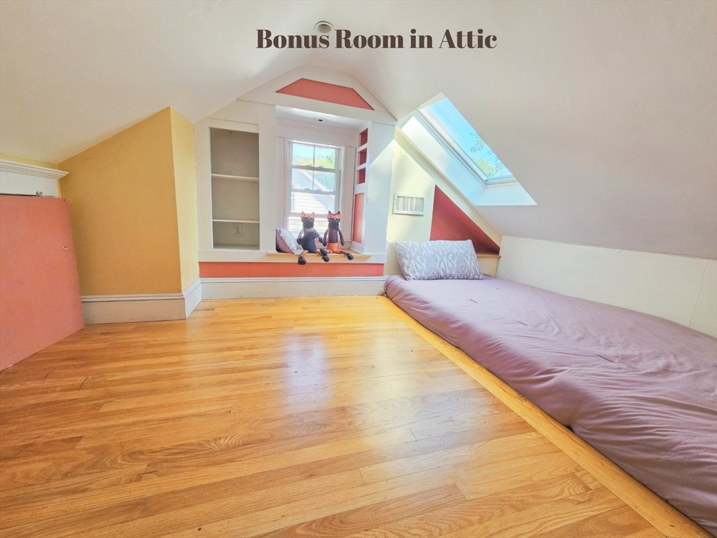 15 Hawthorne Ave, Arlington