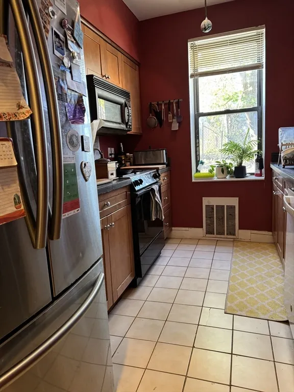 20 Linwood St, Roxbury