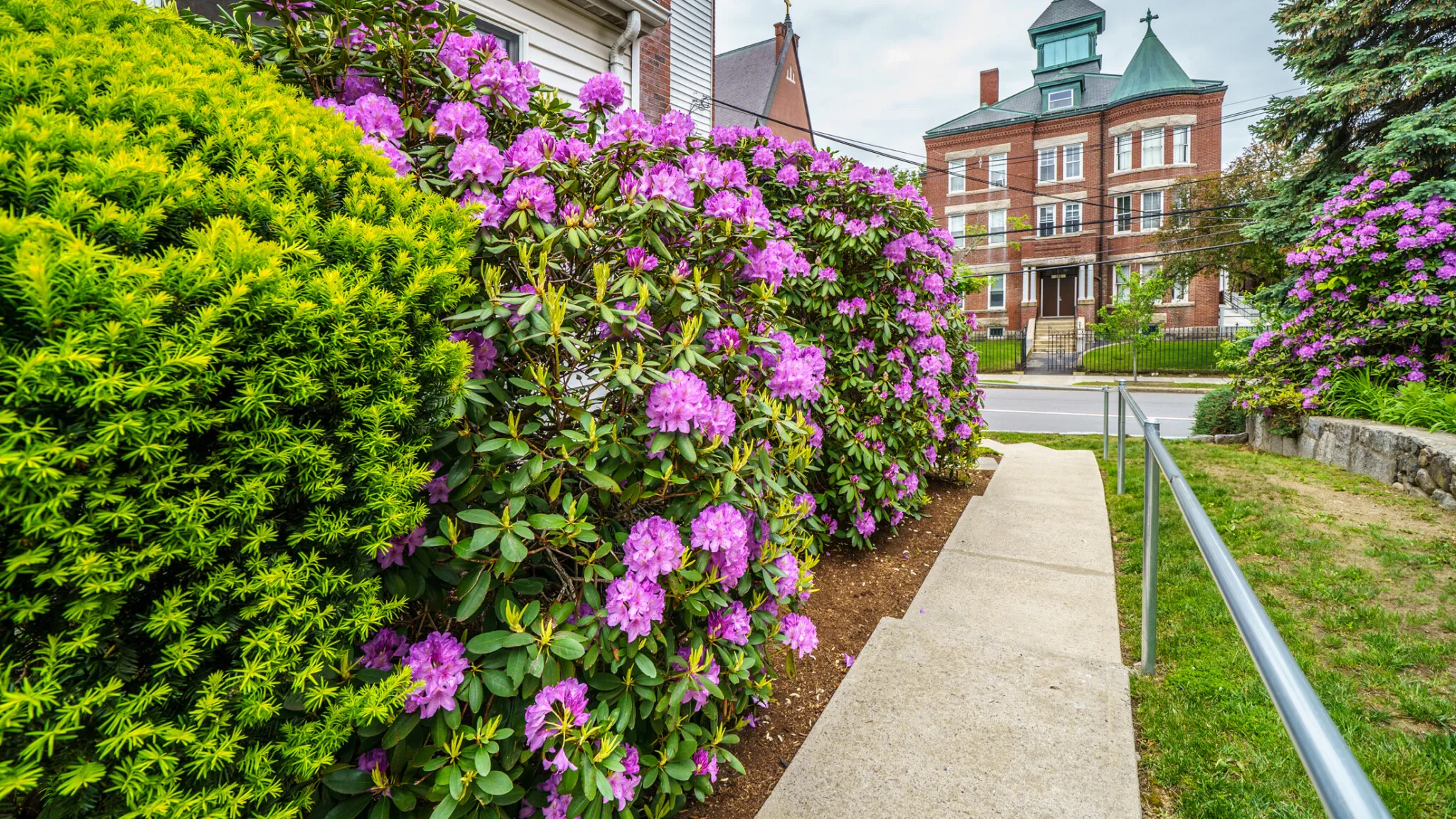 300 Adams St, Nonantum