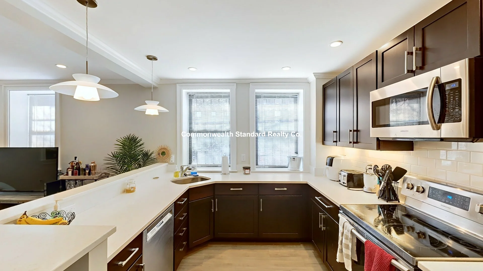 31 Glenville Ave, Allston