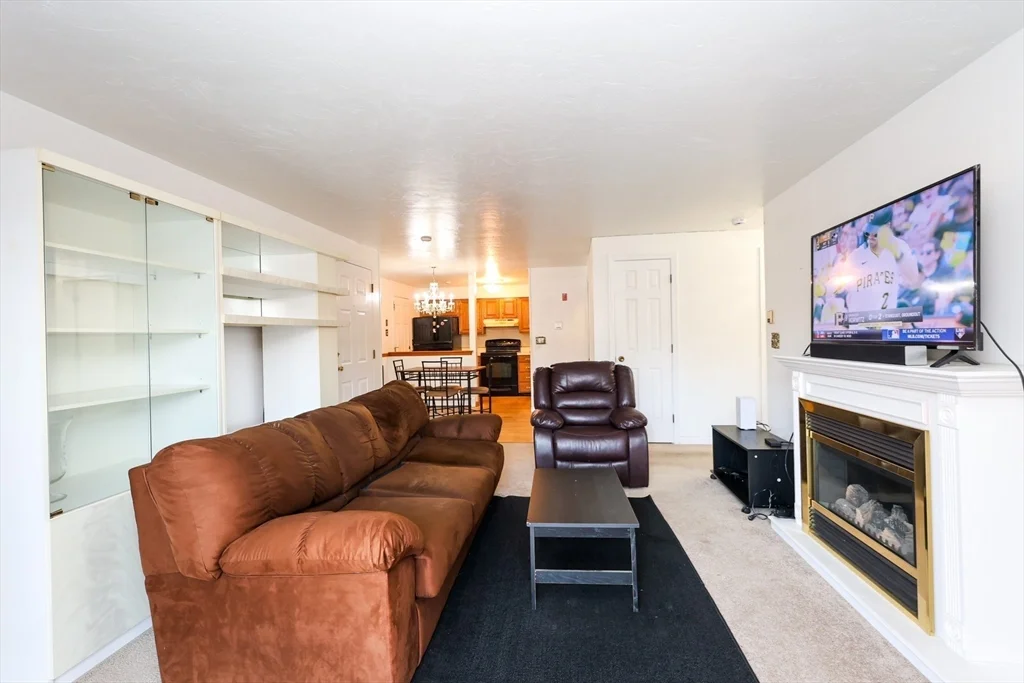 610 S Franklin St, Holbrook