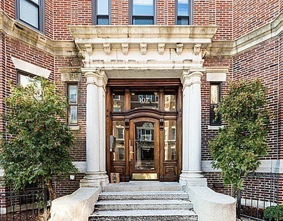 107 Jersey St, Fenway