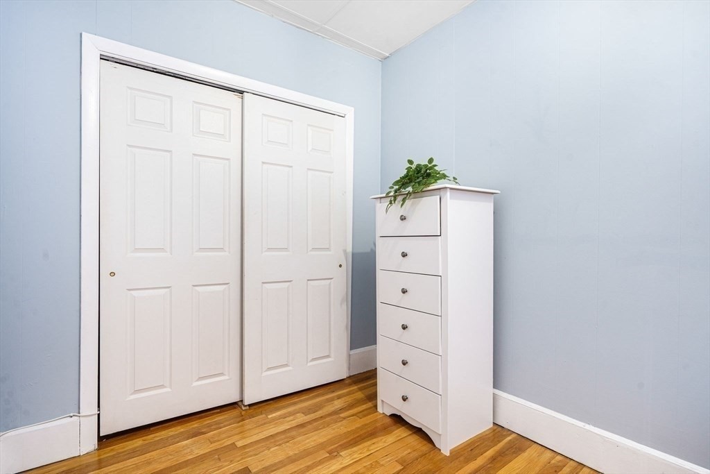 11 Aberdeen St, Fenway