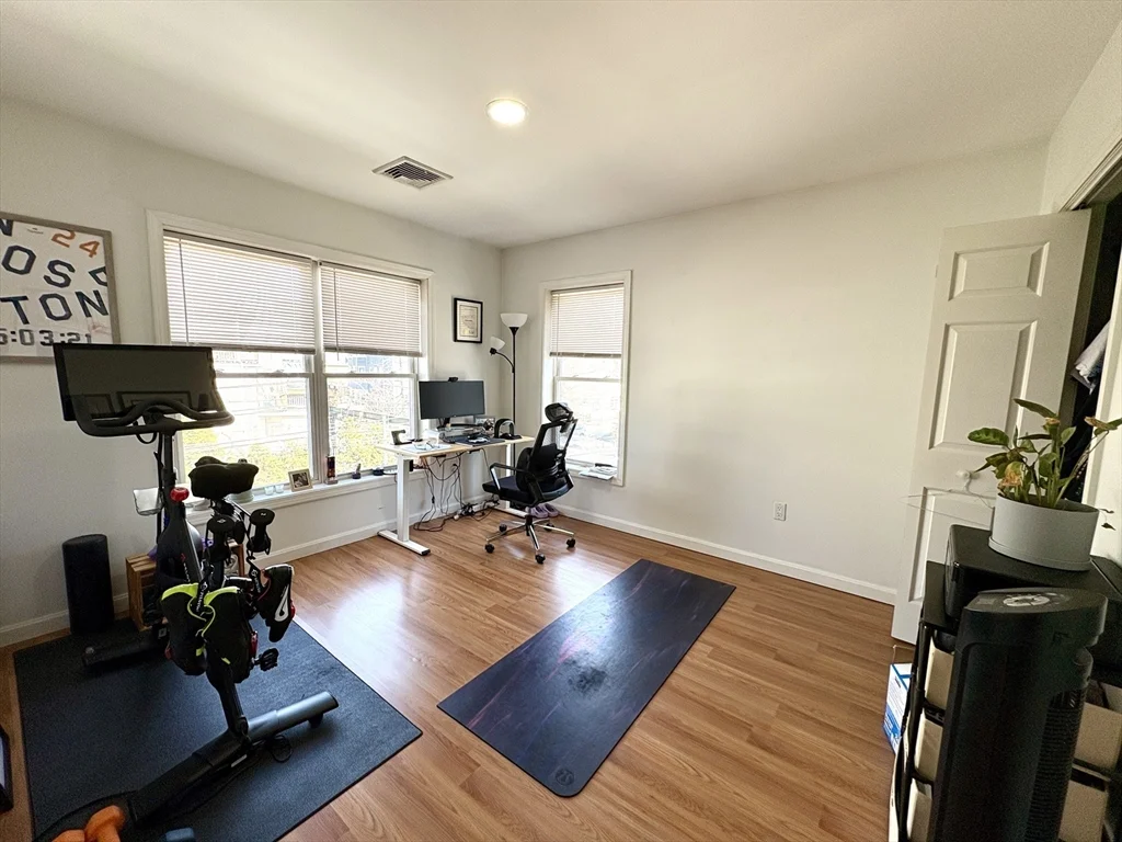 20 Cameron St, Boylston Street