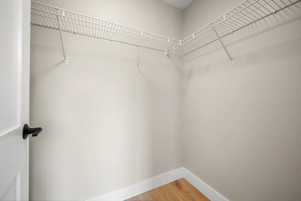 70 Leo Birmingham Pky, Brighton