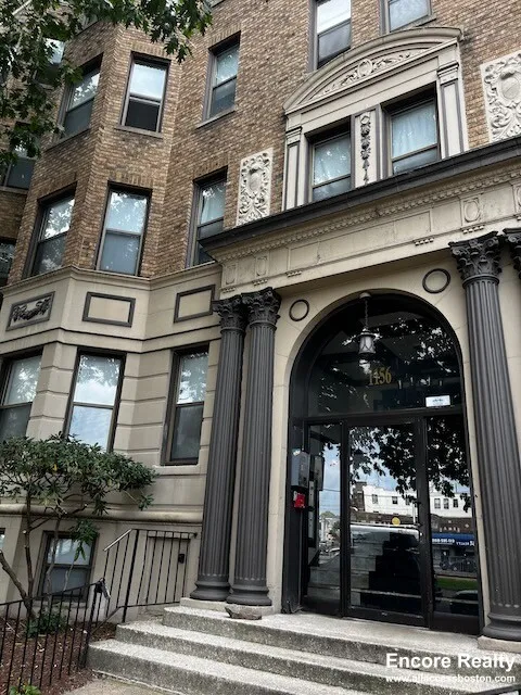 1156 Commonwealth Ave, Brighton