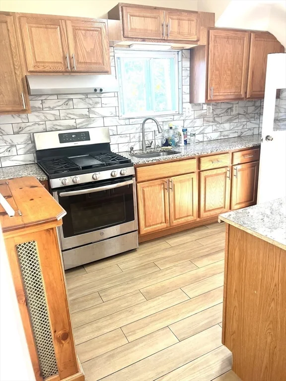 45 Pleasant, Winthrop