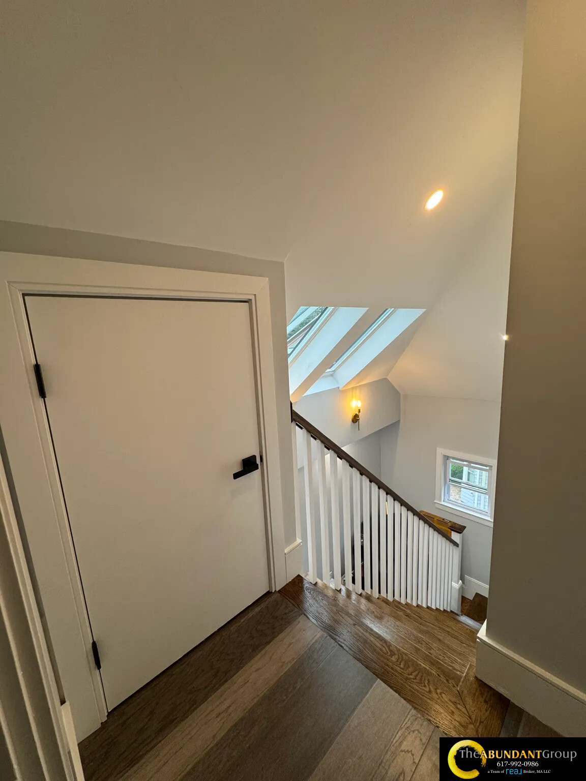 66 Calvary St, South Side