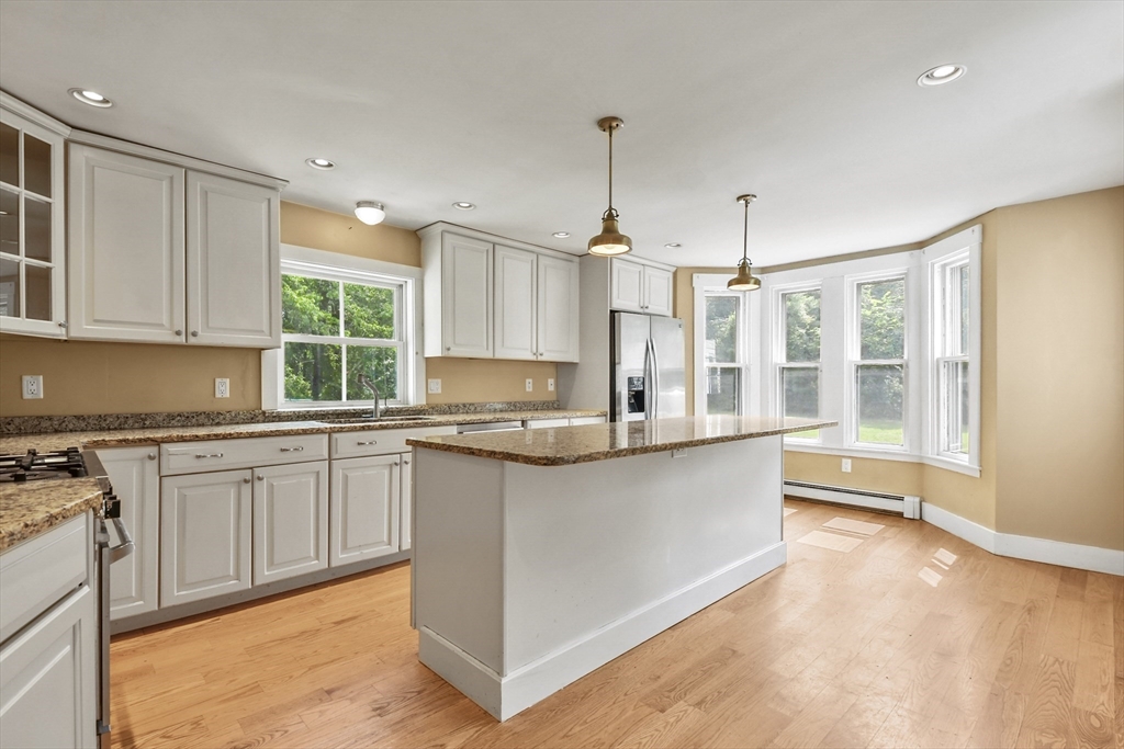 114 Old Oaken Bucket Rd, Norwell