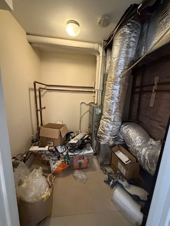 27 Essex St, The Port