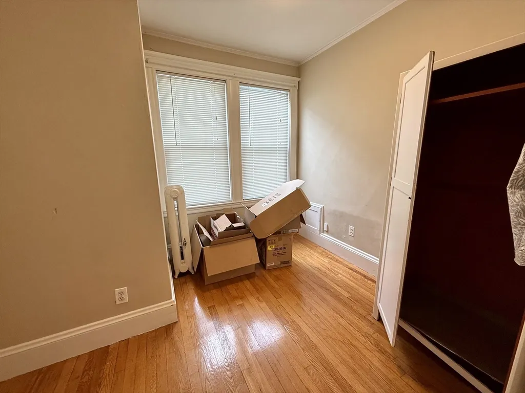 78 Hunnewell Ave, Brighton